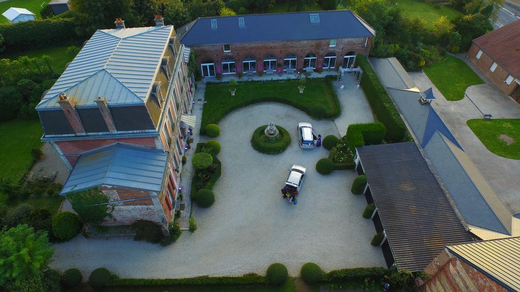 Manoir Le Louis XXI Hotell Masnieres Exteriör bild